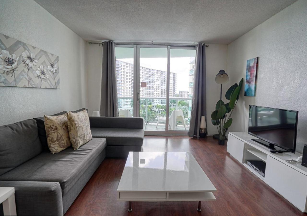 The Tides On Miami Hollywood Bay View Apartments 1B Екстериор снимка