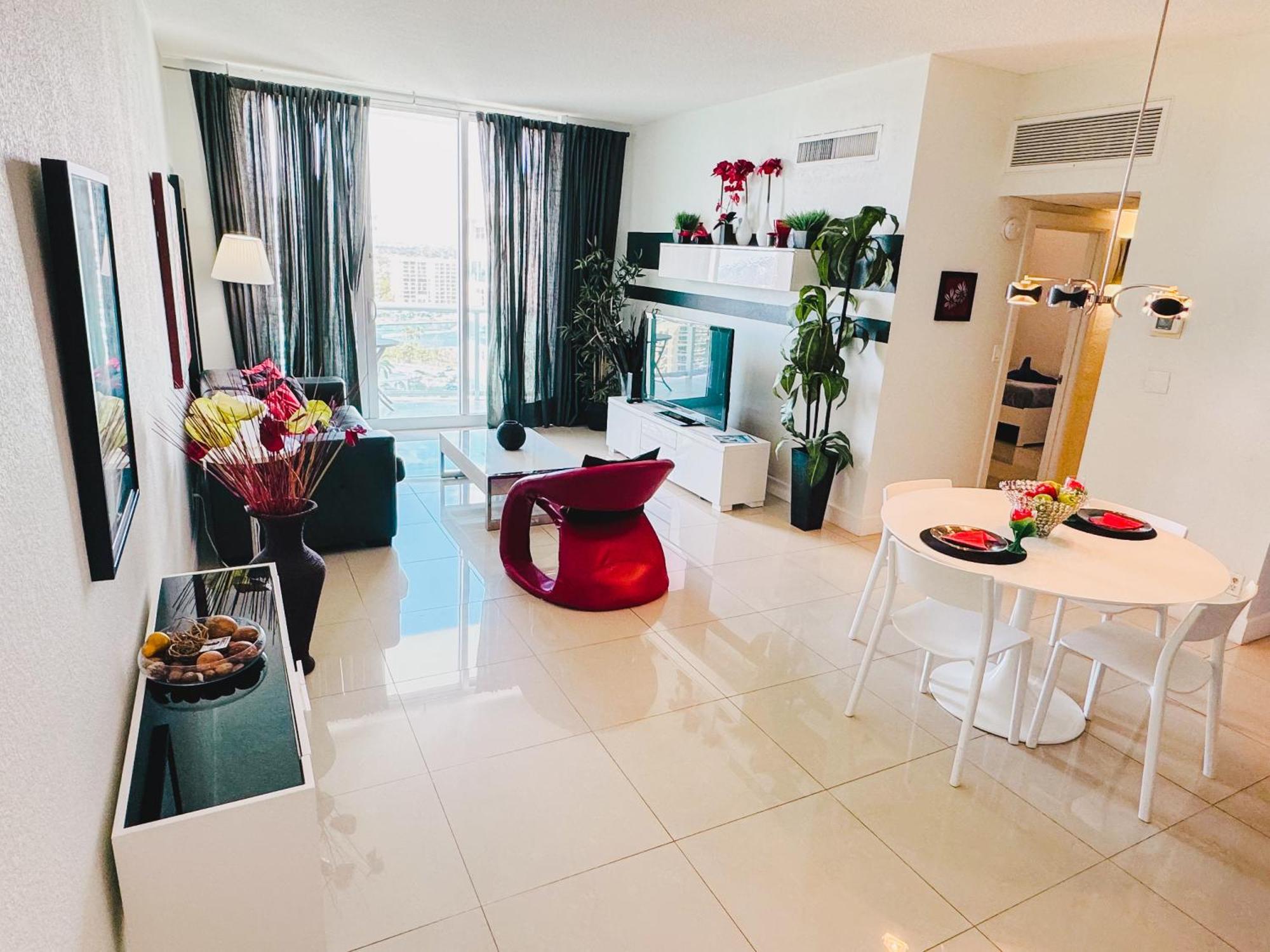 The Tides On Miami Hollywood Bay View Apartments 1B Екстериор снимка